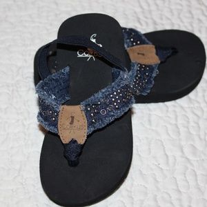 CORKYS Girls Size 8 Flip Flop